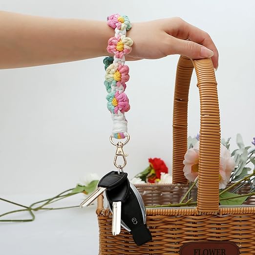 Cute Green Macrame Keychain - Boho Flower Wristlet for Women